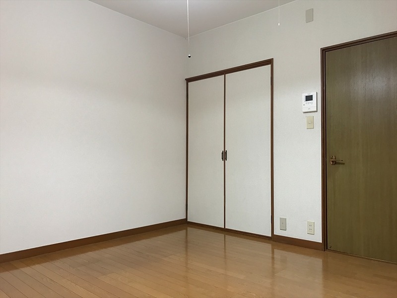 居室・リビング　洋室（8帖）の様子