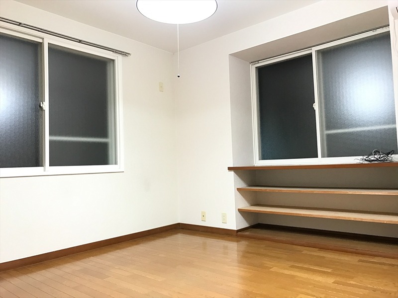 居室・リビング　洋室（8帖）の様子