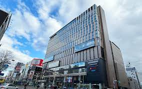 【札幌市中央区南六条西のマンションのショッピングセンター】