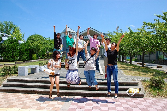 大学・短大　奈良教育大学キャンパス（学生生協提携店）（大学・短大）まで4288m