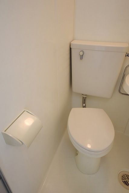 トイレ　★お部屋探しはタウンハウジング高幡不動店まで★