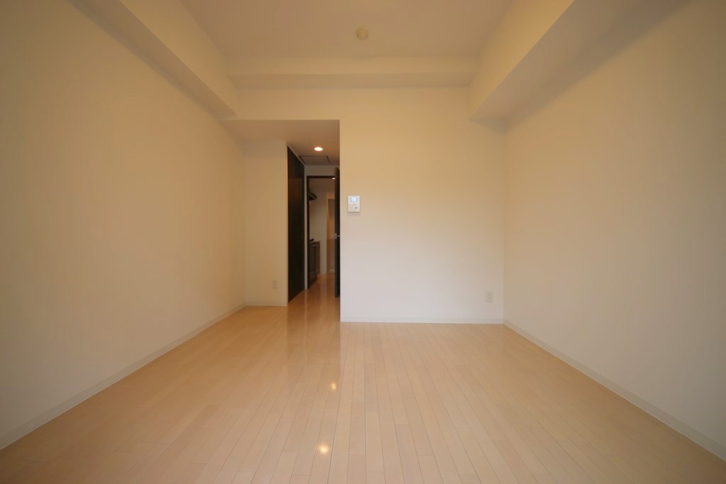 居室・リビング　フォーチュン松屋町