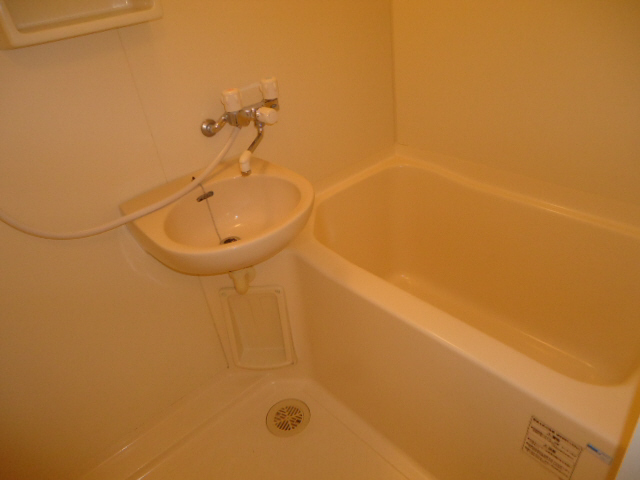 バス・シャワールーム　浴室