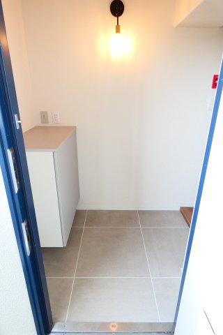 玄関　シューズボックスのある玄関です