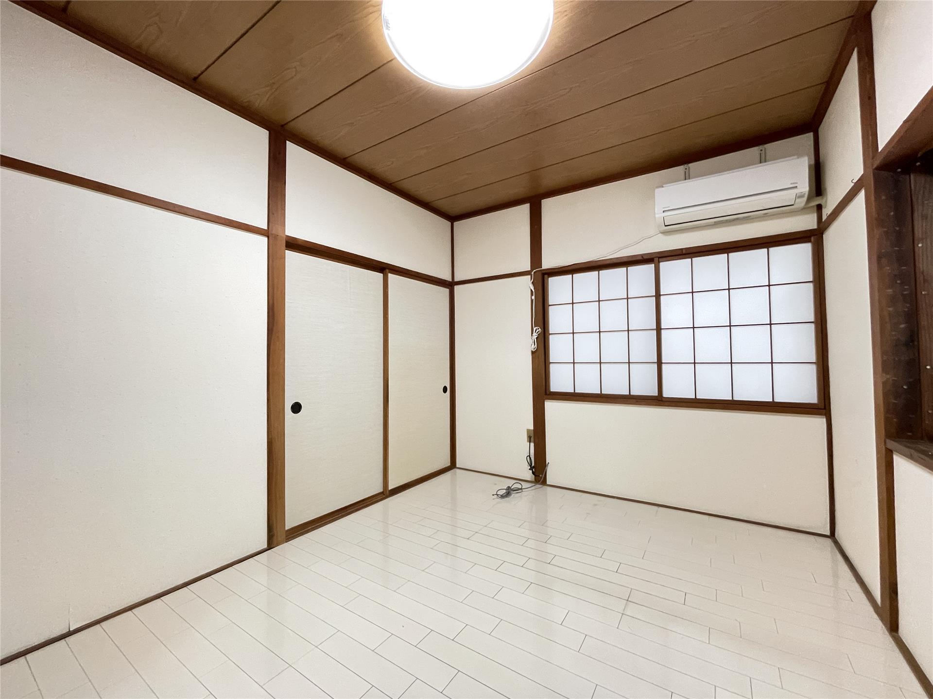 その他部屋・スペース　エアコン付きのお部屋です♪角部屋なので窓も2面あります♪