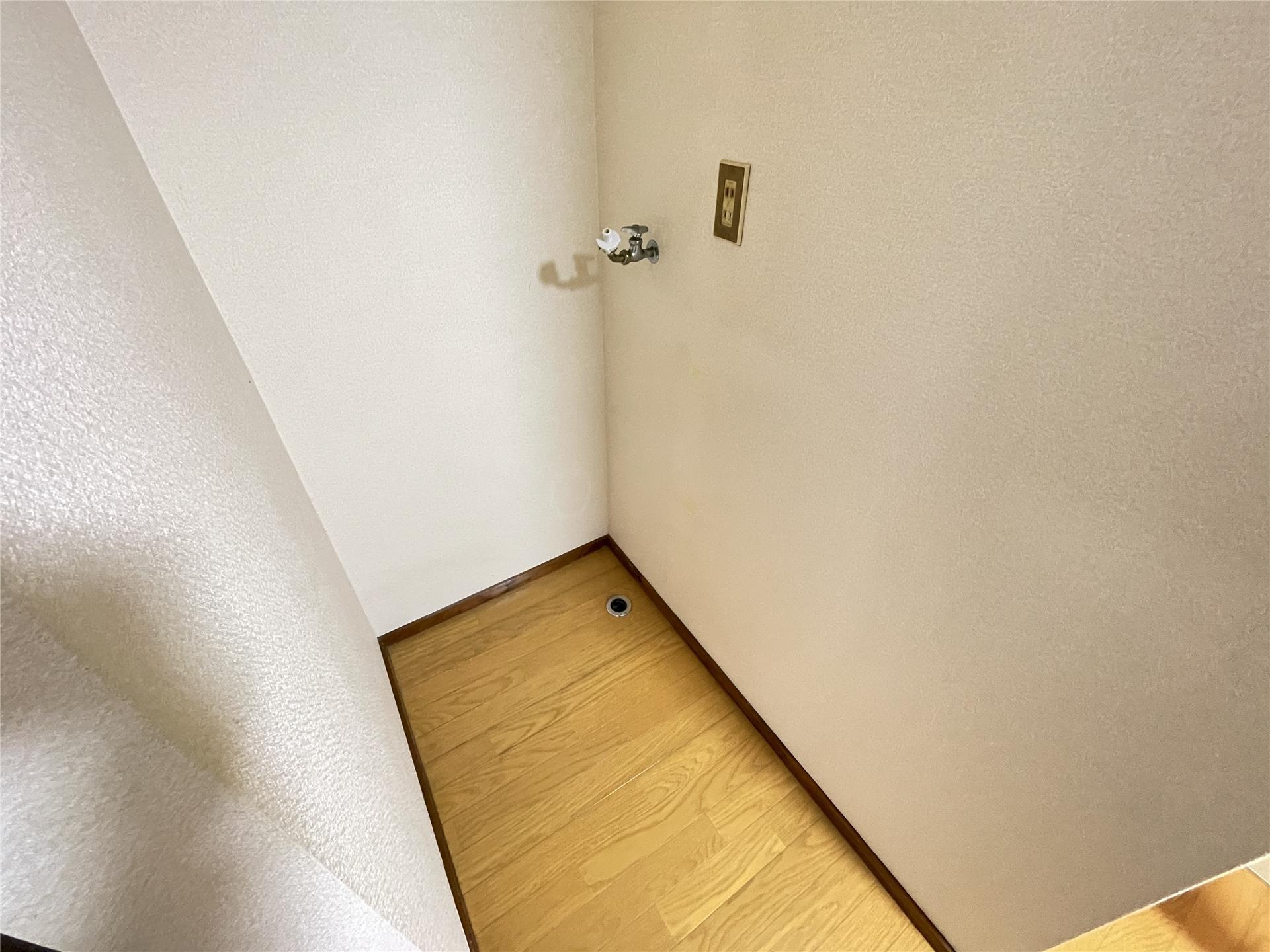 その他　室内洗濯機置き場です♪