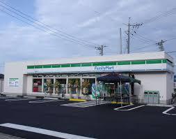 コンビニ　ファミリーマート倉敷白楽町店（コンビニ）まで157m
