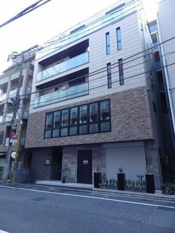 新宿区西早稲田のマンションの建物外観