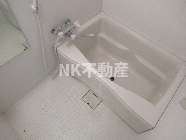 バス・シャワールーム　お風呂で日々の疲れを落としましょう