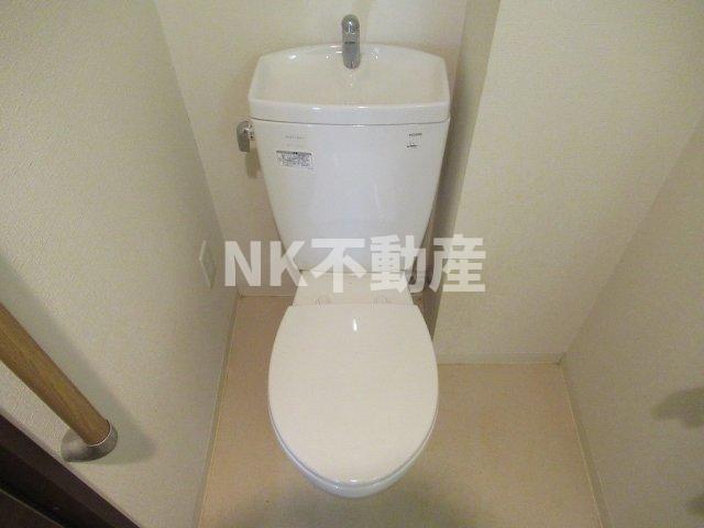 トイレ　清潔感のあるトイレです