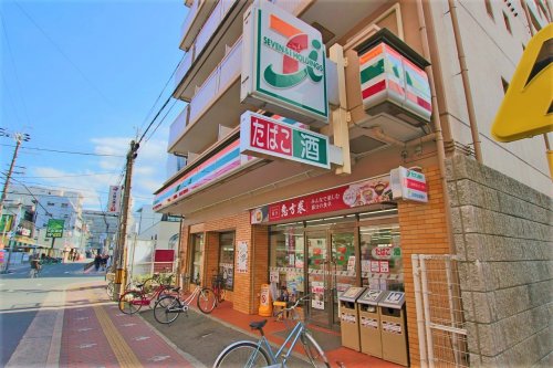 コンビニ　セブン-イレブン東大阪御厨栄町店（コンビニ）まで262m