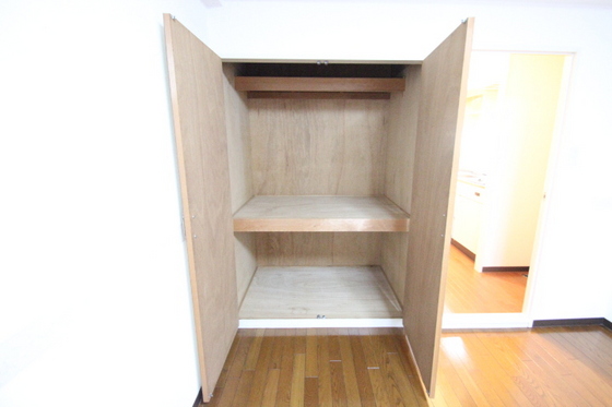 収納　※別部屋の写真です