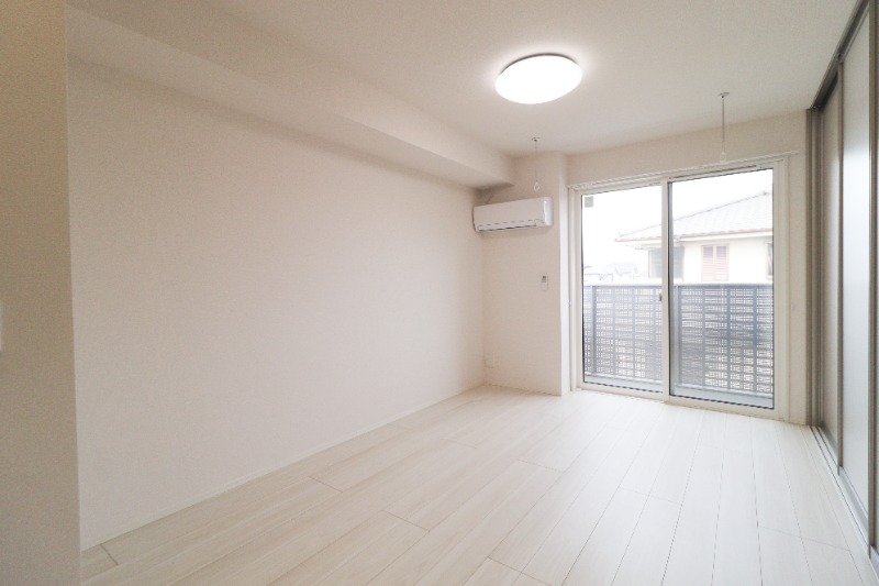 居室・リビング　図面と現状に相違がある場合には現状を優先