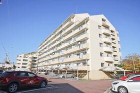 南海高野線/金剛駅 バス10分 (バス停)藤沢台六丁目 歩2分