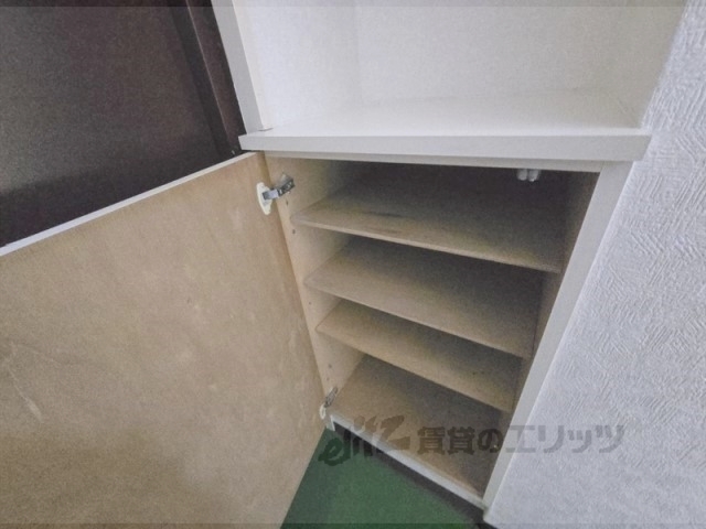 収納　下駄箱
