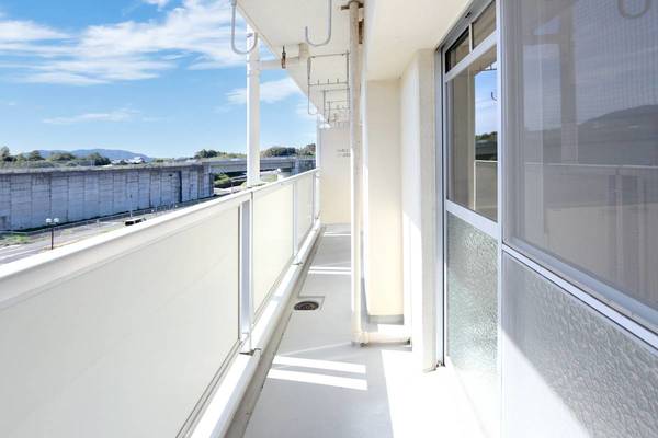 バルコニー　ビレッジハウスの同一物件・同一タイプの間取りの写真です