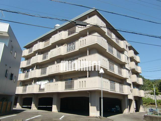 建物外観　重厚感あるマンション