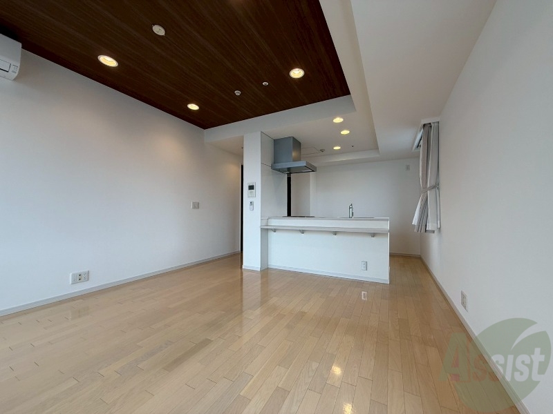 居室・リビング　広くてキレイなお部屋が広がっていて、充実した生活が送れそう。