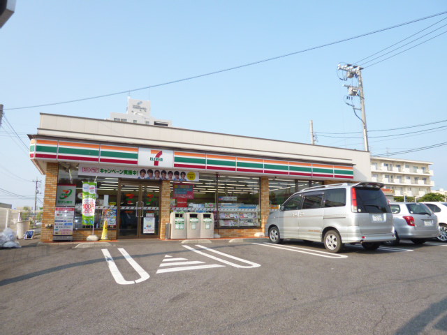 コンビニ　セブンイレブン水島西千鳥店（コンビニ）まで1215m