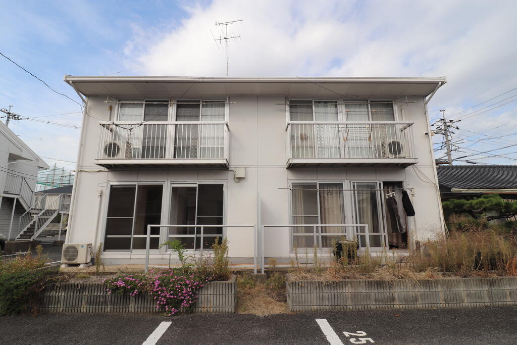 建物外観　日当たり良好！