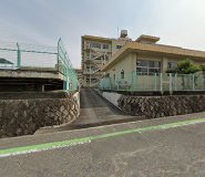 小学校　福山市立日吉台小学校（小学校）まで703m