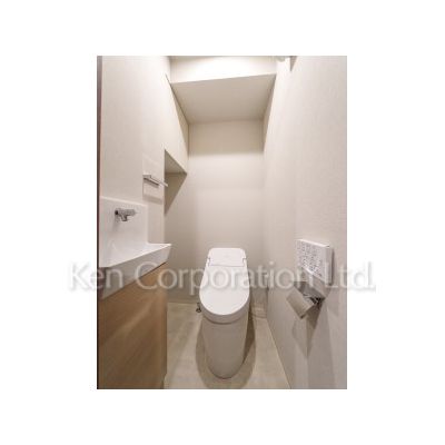 トイレ　同タイプ12階のお部屋を撮影。仕様が異なることがあります。