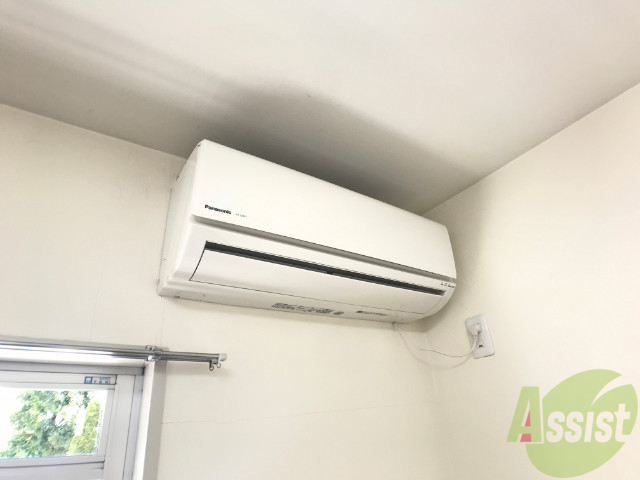 その他設備　ピカピカのエアコンが付いていました。寒暖対策ばっちり。