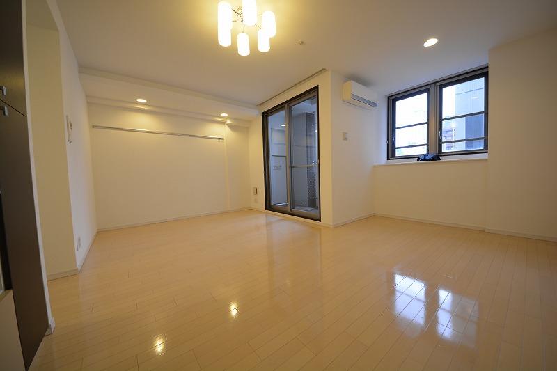 居室・リビング　プライムアーバン堺筋本町　洋室