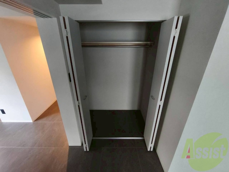 収納　洋室にはクローゼットがあるのですっきり片付きそうです。