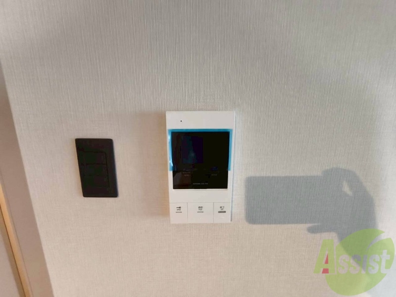 バルコニー　モニタ付インターホンでセキュリティ面も安心です。