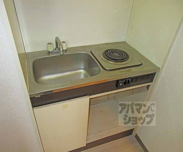 キッチン　コンパクトなキッチンです