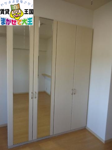 収納　リビング収納