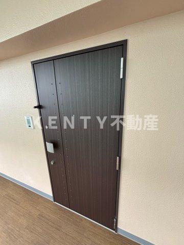 玄関　落ち着いた玄関です