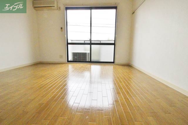 居室・リビング　洋室