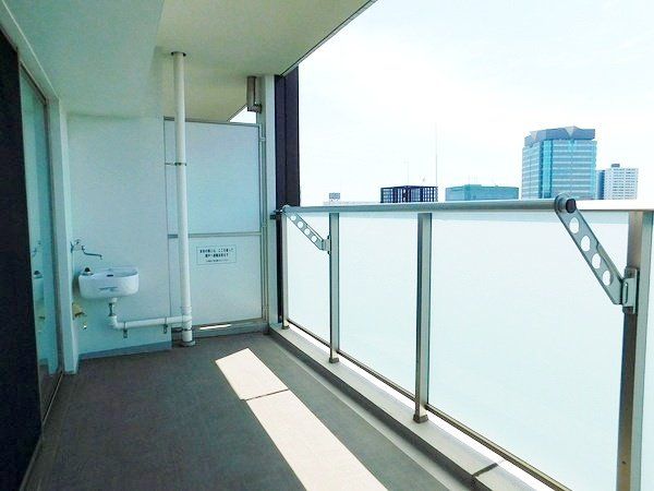 バルコニー　バルコニー