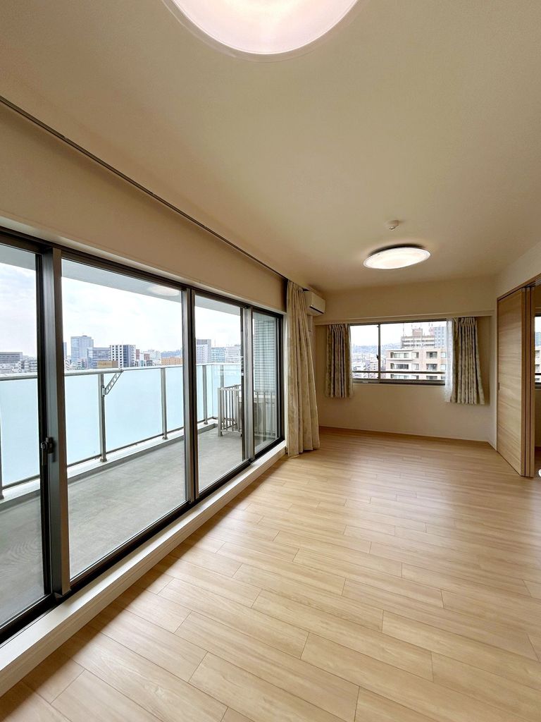 居室・リビング　リビング