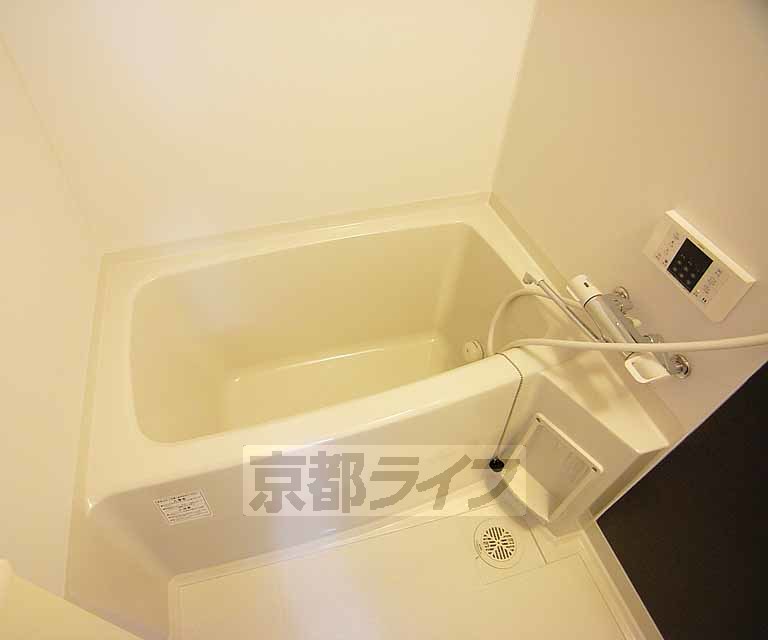 バス・シャワールーム　お風呂場です