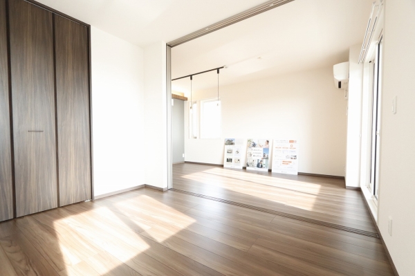 居室・リビング　LDK14帖