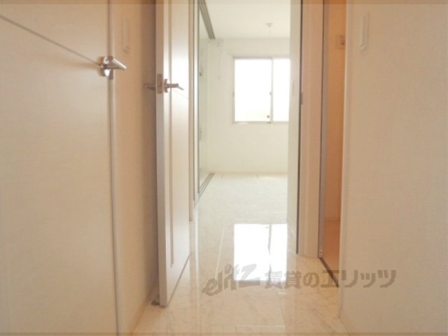 その他部屋・スペース　リビングとの仕切り戸あります