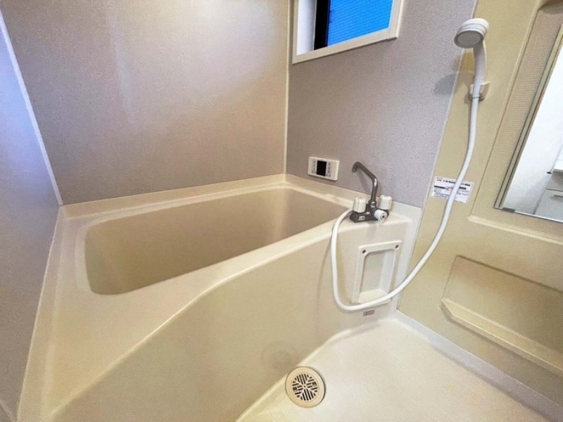 バス・シャワールーム　図面と現状に相違がある場合には現状を優先