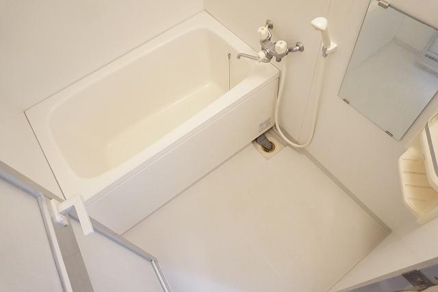 バス・シャワールーム　浴室