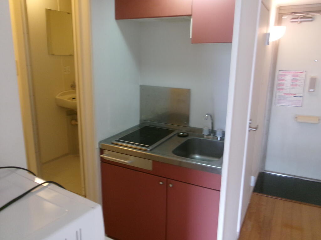 キッチン　2口電気コンロ付きのミニキッチン。