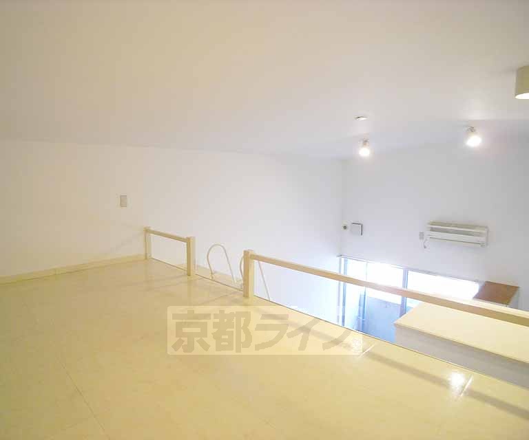 その他部屋・スペース　３０２号室ロフト付き部屋写真です。ロフト