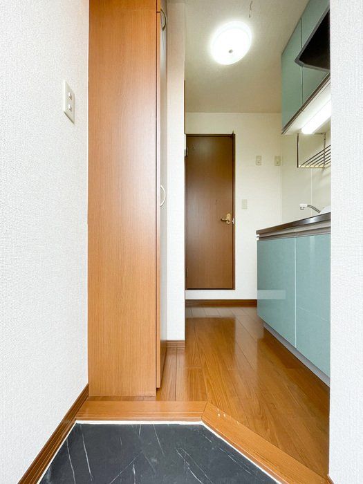 玄関　★お問い合わせはタウンハウジングまで★