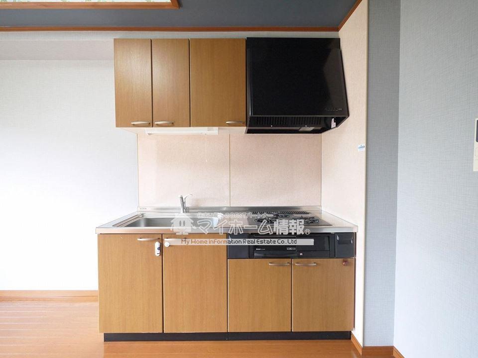 キッチン　システムキッチン付き！