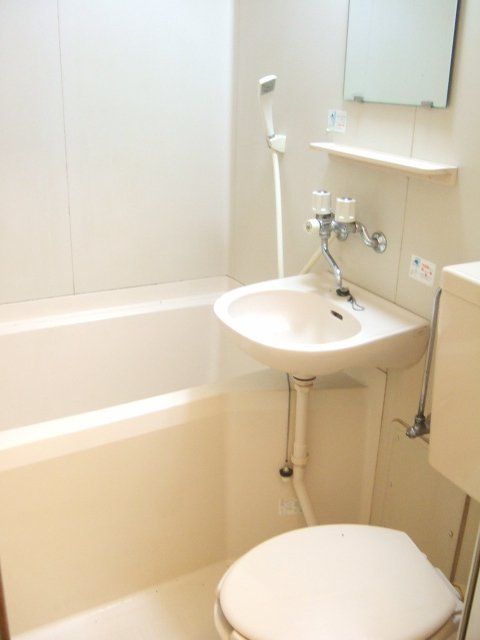 バス・シャワールーム