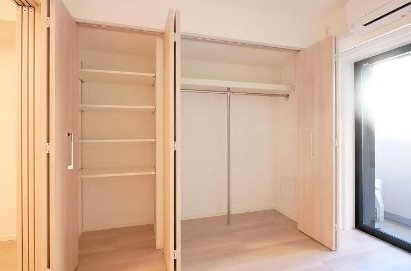 収納　※反転タイプの写真を使用しています。