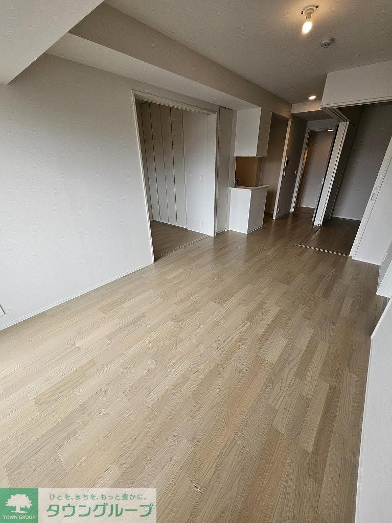 居室・リビング　玄関