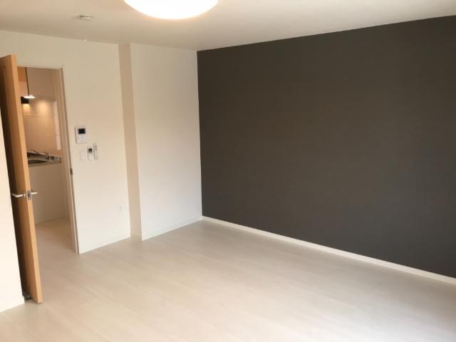 居室・リビング　室内