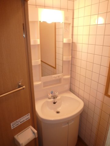 洗面設備　別部屋の写真です